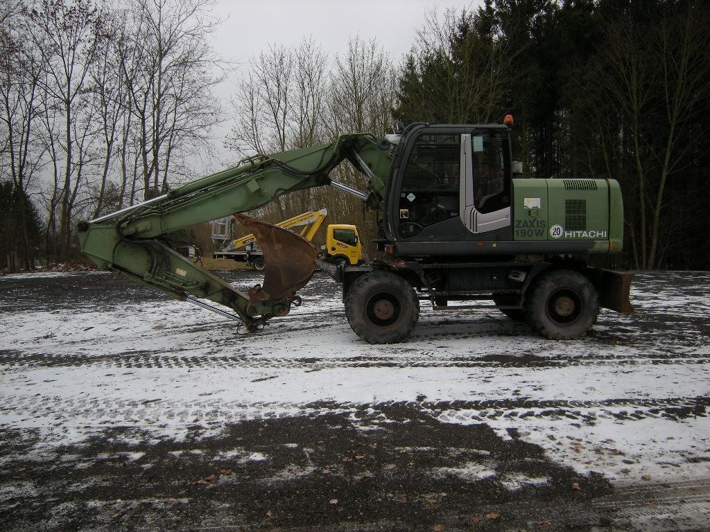 Wheel excavator Hitachi ZX190W-3 Mobilbagger: picture 36