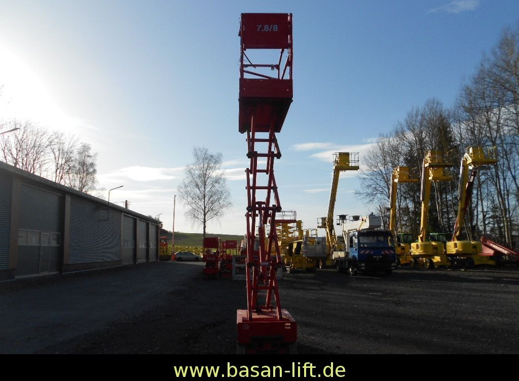 Snorkelift S 1930, Scherenarbeitsbühne AH 7,8m Snorkelift S 1930, Scherenarbeitsbühne AH 7,8m - Scissor lift: picture 2 Snorkelift S 1930, Scherenarbeitsbühne AH 7,8m Snorkelift S 1930, Scherenarbeitsbühne AH 7,8m - Scissor lift: picture 2