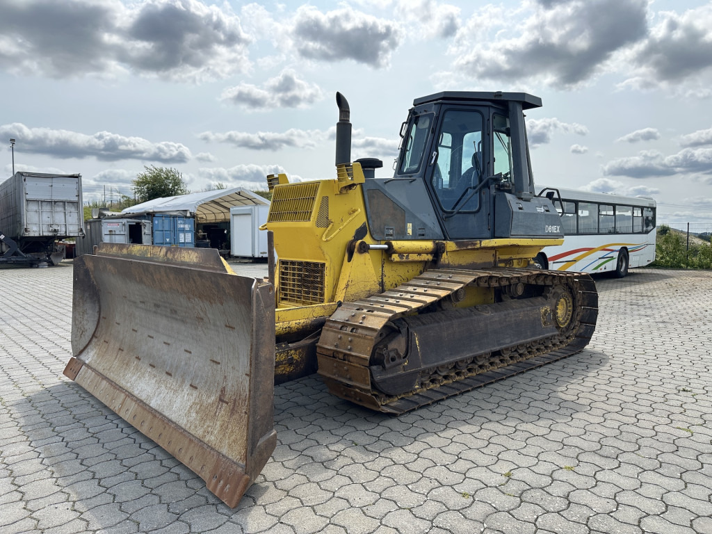 Komatsu D61EX-12 Planier Raupe 6-Wege Schild - Bulldozer: picture 1 Komatsu D61EX-12 Planier Raupe 6-Wege Schild - Bulldozer: picture 1