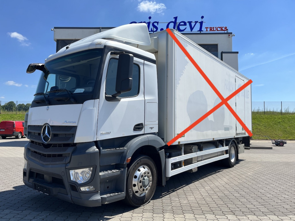 Mercedes-Benz Antos 1840 4x4 HAD Fahrgestell - Cab chassis truck: picture 1 Mercedes-Benz Antos 1840 4x4 HAD Fahrgestell - Cab chassis truck: picture 1