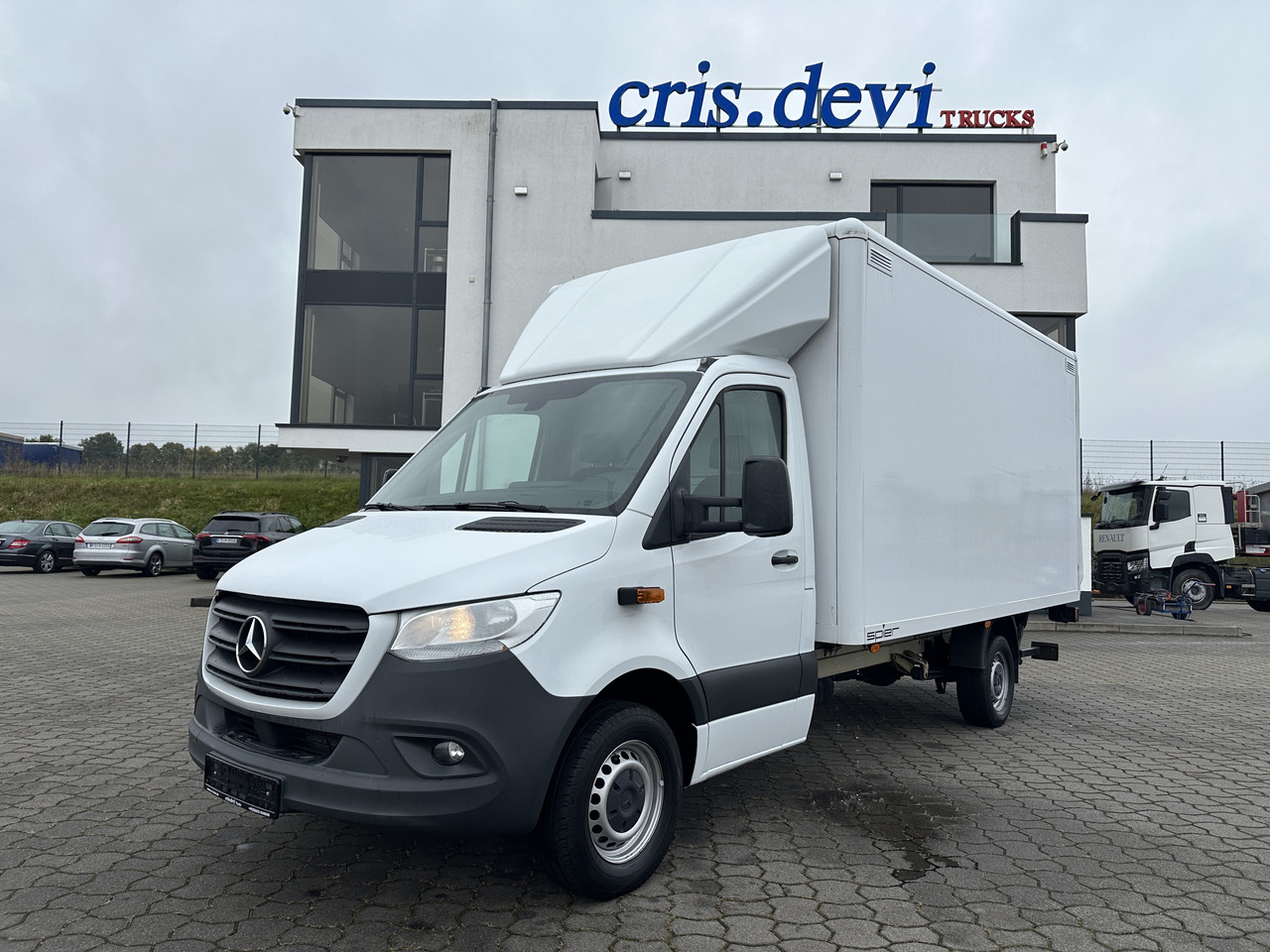 Mercedes-Benz Sprinter 319 CDI Koffer LBW RFK SH Tempomat - Closed box van: picture 1 Mercedes-Benz Sprinter 319 CDI Koffer LBW RFK SH Tempomat - Closed box van: picture 1