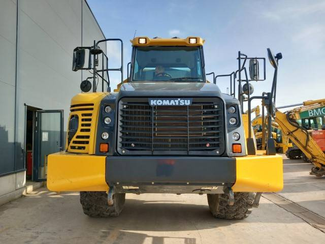 Komatsu HM400-5E0 - Articulated dumper: picture 4 Komatsu HM400-5E0 - Articulated dumper: picture 4