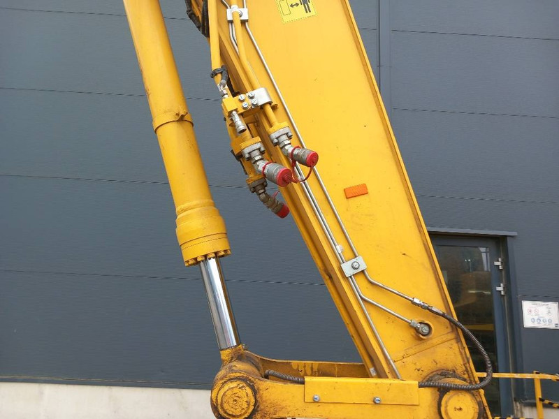 Komatsu PW180-11E0 - Wheel excavator: picture 5 Komatsu PW180-11E0 - Wheel excavator: picture 5