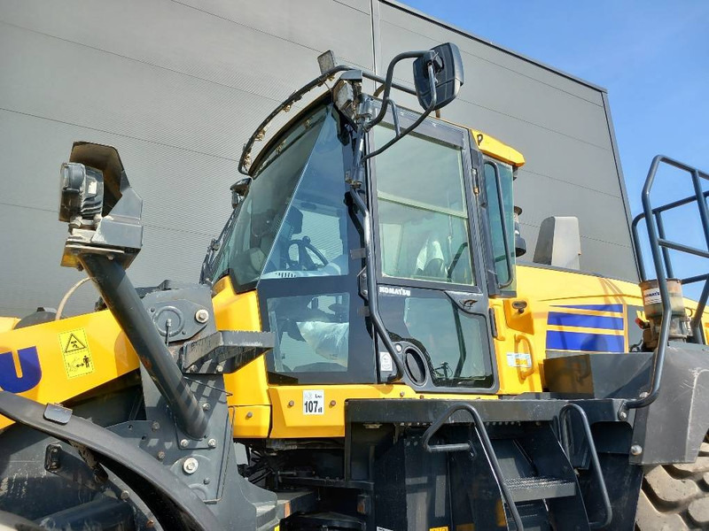 Wheel loader Komatsu WA475-10: picture 20