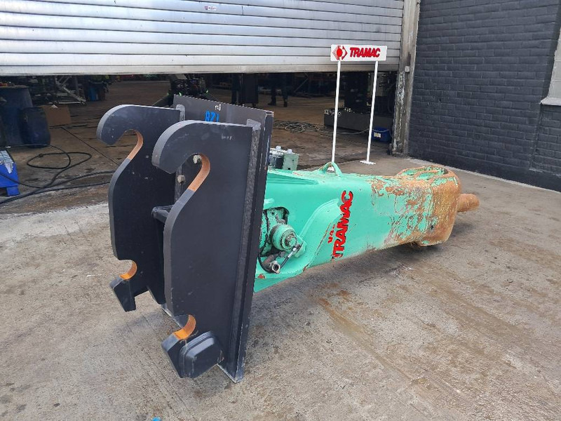 MONTABERT BRV45 - Hydraulic hammer for Construction machinery: picture 4 MONTABERT BRV45 - Hydraulic hammer for Construction machinery: picture 4