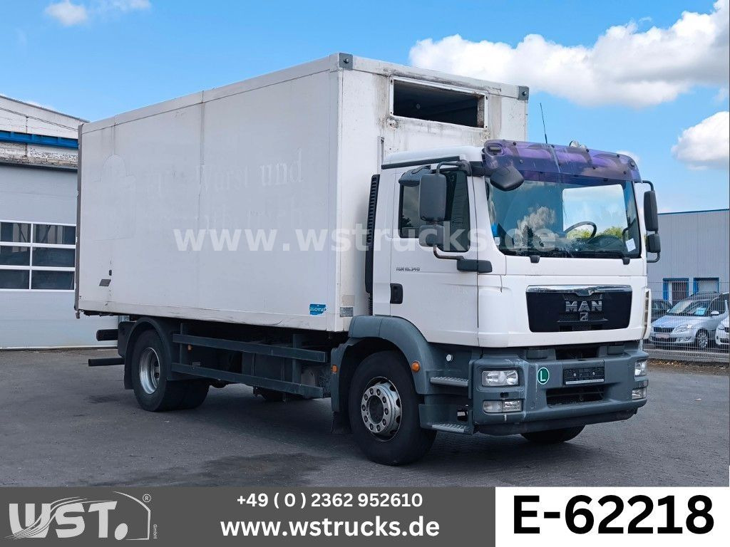 MAN 18.340 Isomet Rohrbahn ( ohne Kühlmaschine ) - Refrigerator truck: picture 1 MAN 18.340 Isomet Rohrbahn ( ohne Kühlmaschine ) - Refrigerator truck: picture 1