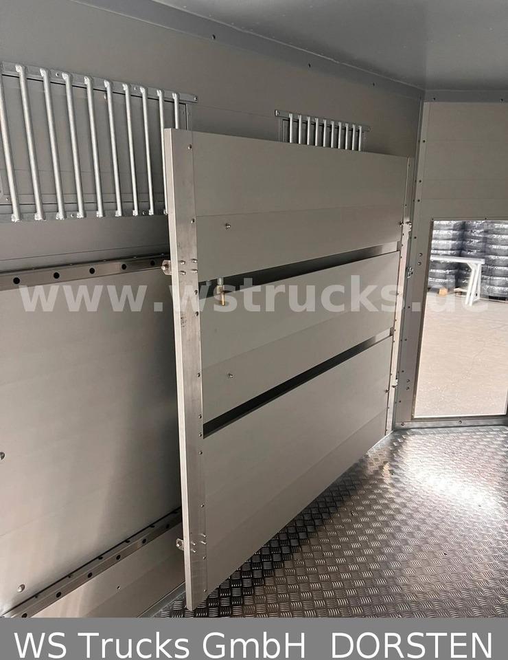 Livestock trailer WST Edition B Plus 4018 Vieh 3.500kg Festes Dach: picture 9