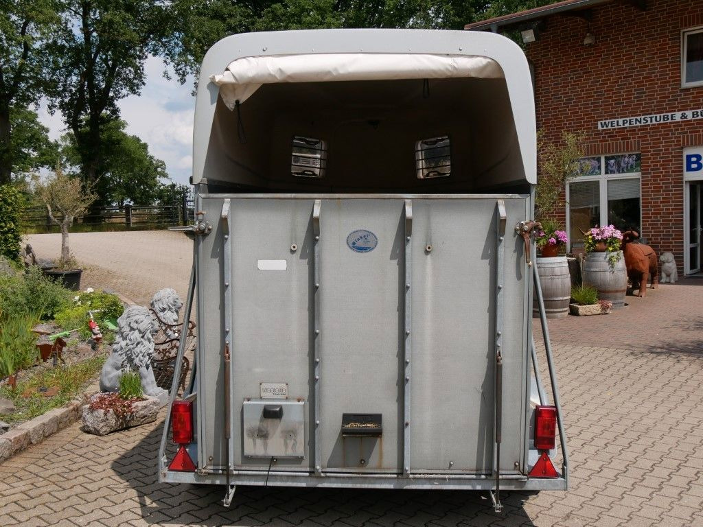 Westeria 2 Pferde Westeria 2 Pferde - Horse trailer: picture 2 Westeria 2 Pferde Westeria 2 Pferde - Horse trailer: picture 2