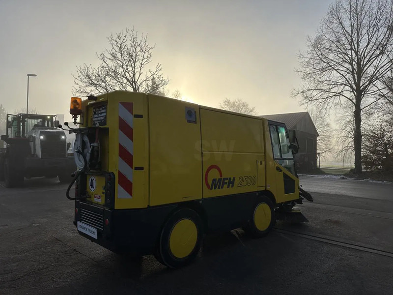 New Industrial sweeper Diversen MFH 2500 Kehrmaschine Klima 3 Besen AEBI MATEC MFH 2500 Kehrmaschine Klima 3 Besen: picture 10
