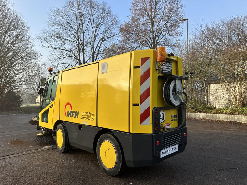 New Industrial sweeper Diversen MFH 2500 Kehrmaschine Klima 3 Besen AEBI MATEC MFH 2500 Kehrmaschine Klima 3 Besen: picture 6