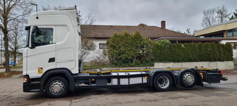 Scania S410 6X2 BDF Intarder Lenkachse VANTEC hyd. Hubrahmen - Container transporter/ Swap body truck: picture 5 Scania S410 6X2 BDF Intarder Lenkachse VANTEC hyd. Hubrahmen - Container transporter/ Swap body truck: picture 5