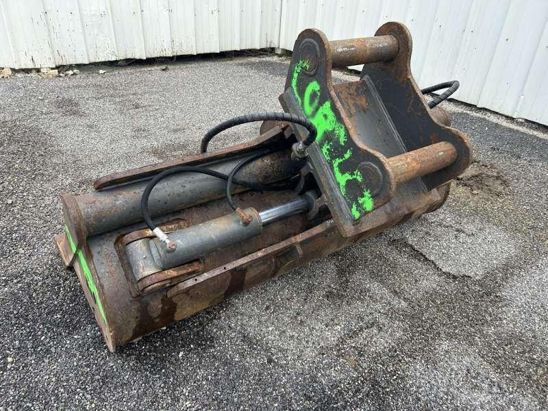 1800mm - Axes 80mm - Excavator bucket: picture 3 1800mm - Axes 80mm - Excavator bucket: picture 3