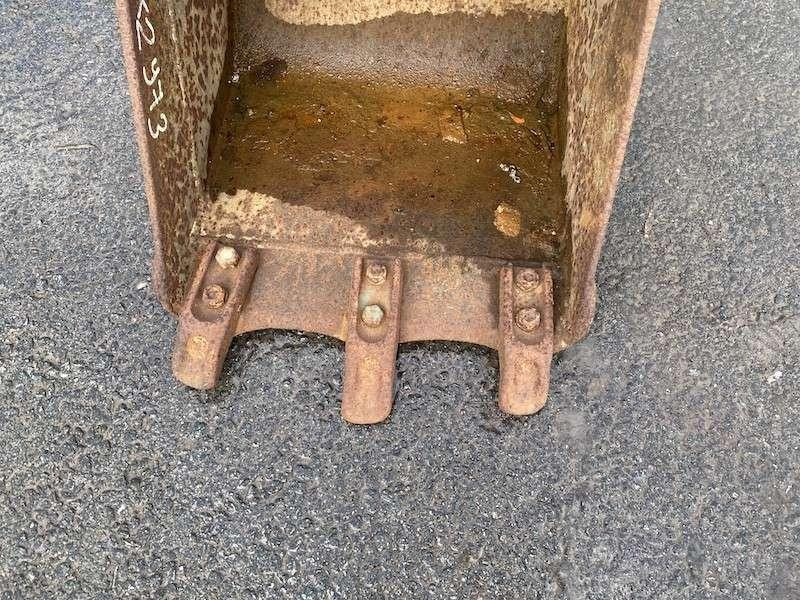 400mm - Axes 25mm - Excavator bucket: picture 2 400mm - Axes 25mm - Excavator bucket: picture 2