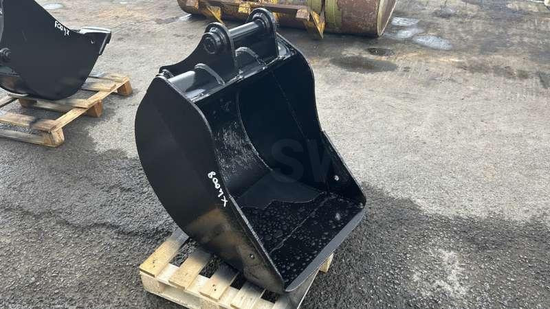 JCB Tractopelle JCB 3CX - 570mm - Excavator bucket for Construction machinery: picture 1 JCB Tractopelle JCB 3CX - 570mm - Excavator bucket for Construction machinery: picture 1