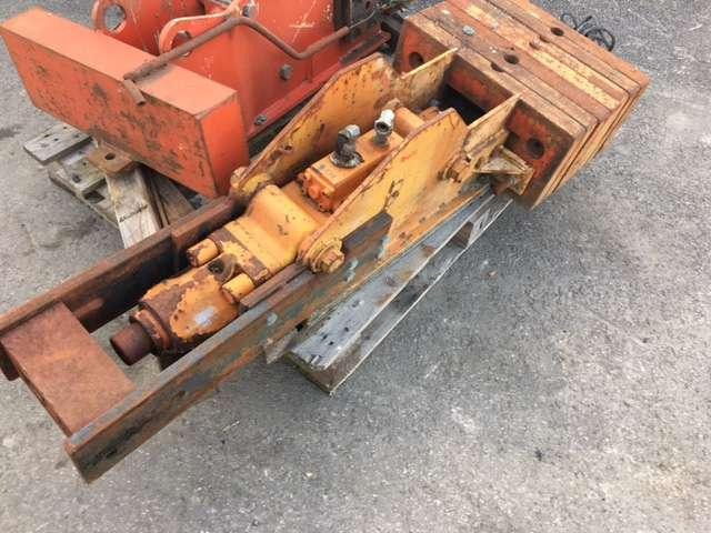 NPK H1XA - Palplanches - Hydraulic hammer for Construction machinery: picture 4 NPK H1XA - Palplanches - Hydraulic hammer for Construction machinery: picture 4