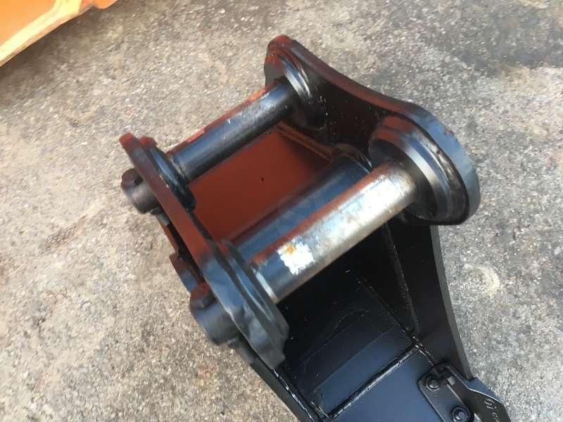 STRICKLAND 230mm - Axes 35mm - Excavator bucket: picture 4 STRICKLAND 230mm - Axes 35mm - Excavator bucket: picture 4