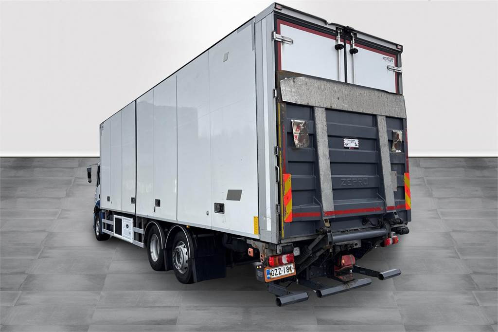 Box truck Mercedes-Benz 2546 6x2 L 9,4m Ksa-kori: picture 12