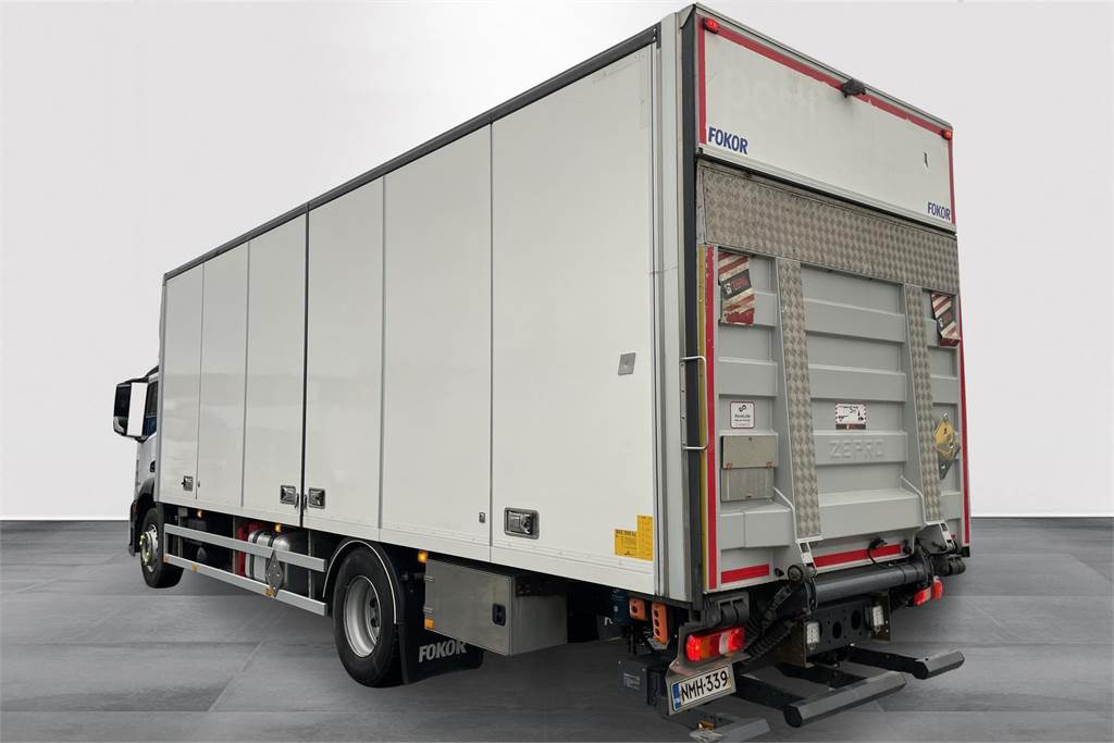 Mercedes-Benz Actros 1827L 8,7m Ksa Umpikori - Box truck: picture 3 Mercedes-Benz Actros 1827L 8,7m Ksa Umpikori - Box truck: picture 3