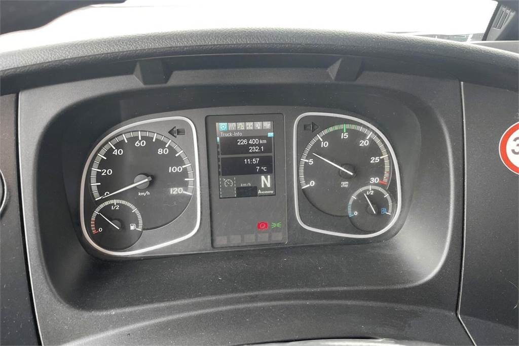 Box truck Mercedes-Benz Atego 1323L 4x2 NEK KSA 7,6m: picture 12