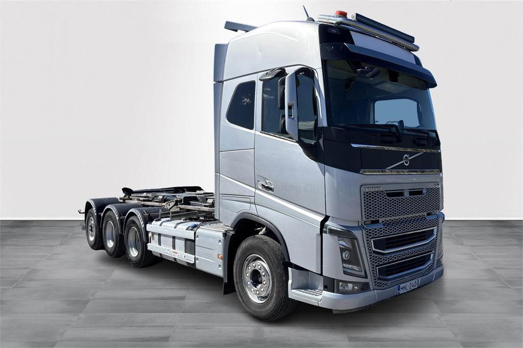 Volvo FH 16 650 - Hook lift truck: picture 3 Volvo FH 16 650 - Hook lift truck: picture 3