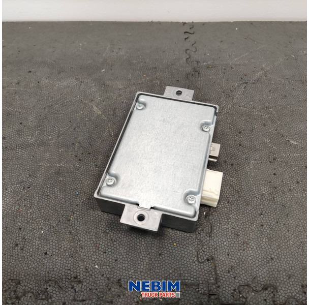 Renault Renault - 7421723757 - Regeleenheid camera - Spare parts for Truck: picture 2 Renault Renault - 7421723757 - Regeleenheid camera - Spare parts for Truck: picture 2