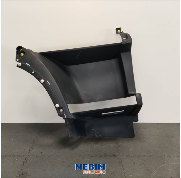 Volvo Volvo - 82141521 - Instapbak onder FH4 rechts - Spare parts for Truck: picture 1 Volvo Volvo - 82141521 - Instapbak onder FH4 rechts - Spare parts for Truck: picture 1