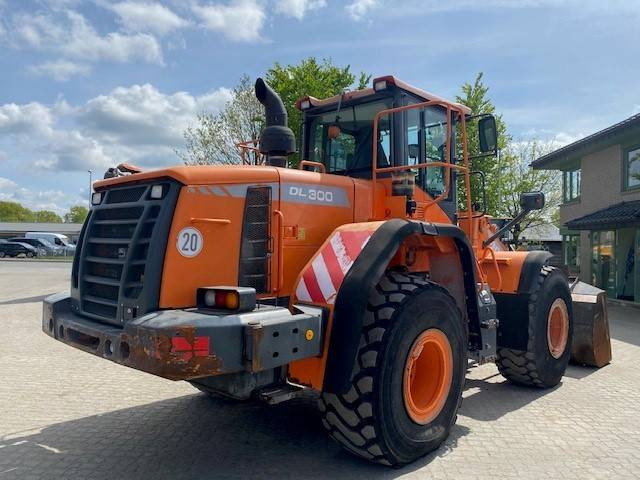 Doosan DL 300-3 (12005349) - Wheel loader: picture 5 Doosan DL 300-3 (12005349) - Wheel loader: picture 5