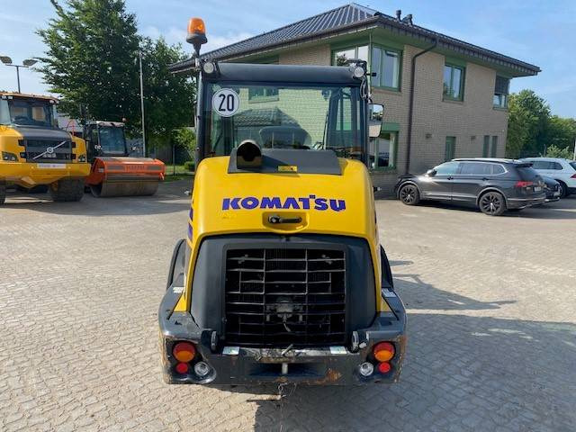 Komatsu WA 70 M-8 (12005446) - Wheel loader: picture 4 Komatsu WA 70 M-8 (12005446) - Wheel loader: picture 4