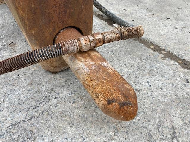 Krupp HM 960-1 (99002388) - Hydraulic hammer for Construction machinery: picture 5 Krupp HM 960-1 (99002388) - Hydraulic hammer for Construction machinery: picture 5