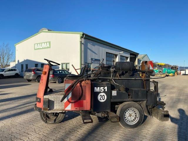 Weiro TM 800 - Asphalt distributor: picture 2 Weiro TM 800 - Asphalt distributor: picture 2