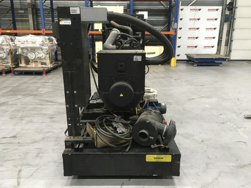 John Deere 6068HFU82 GENERATOR 200KVA USED - Generator set: picture 4 John Deere 6068HFU82 GENERATOR 200KVA USED - Generator set: picture 4