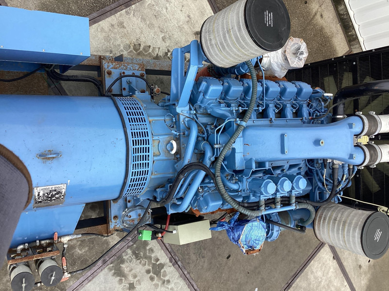 MTU 12V2000 GENERATOR 937KVA USED - Generator set: picture 3 MTU 12V2000 GENERATOR 937KVA USED - Generator set: picture 3