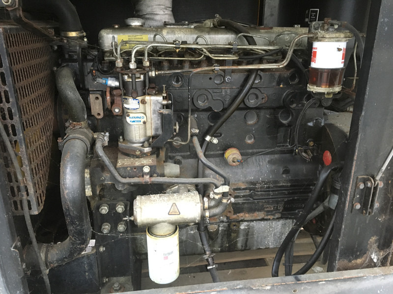 Perkins T6.354.4 GENERATOR 87 KVA USED - Generator set: picture 5 Perkins T6.354.4 GENERATOR 87 KVA USED - Generator set: picture 5