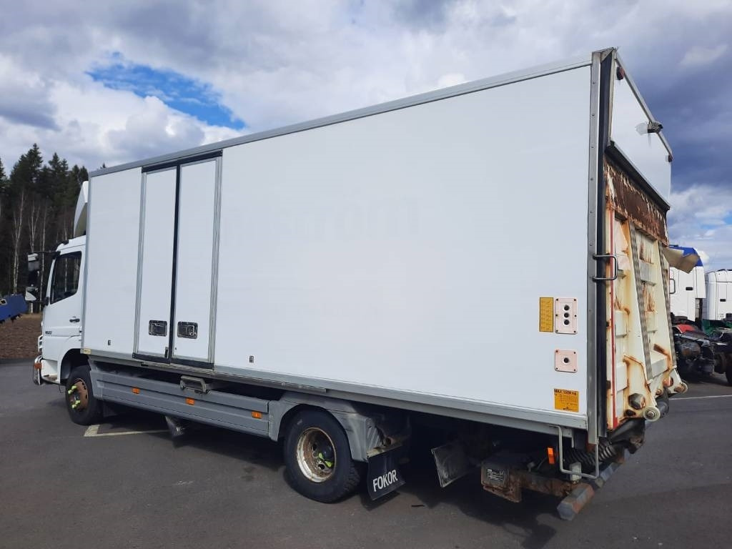 Mercedes-Benz Atego 1022 - Box truck: picture 4 Mercedes-Benz Atego 1022 - Box truck: picture 4