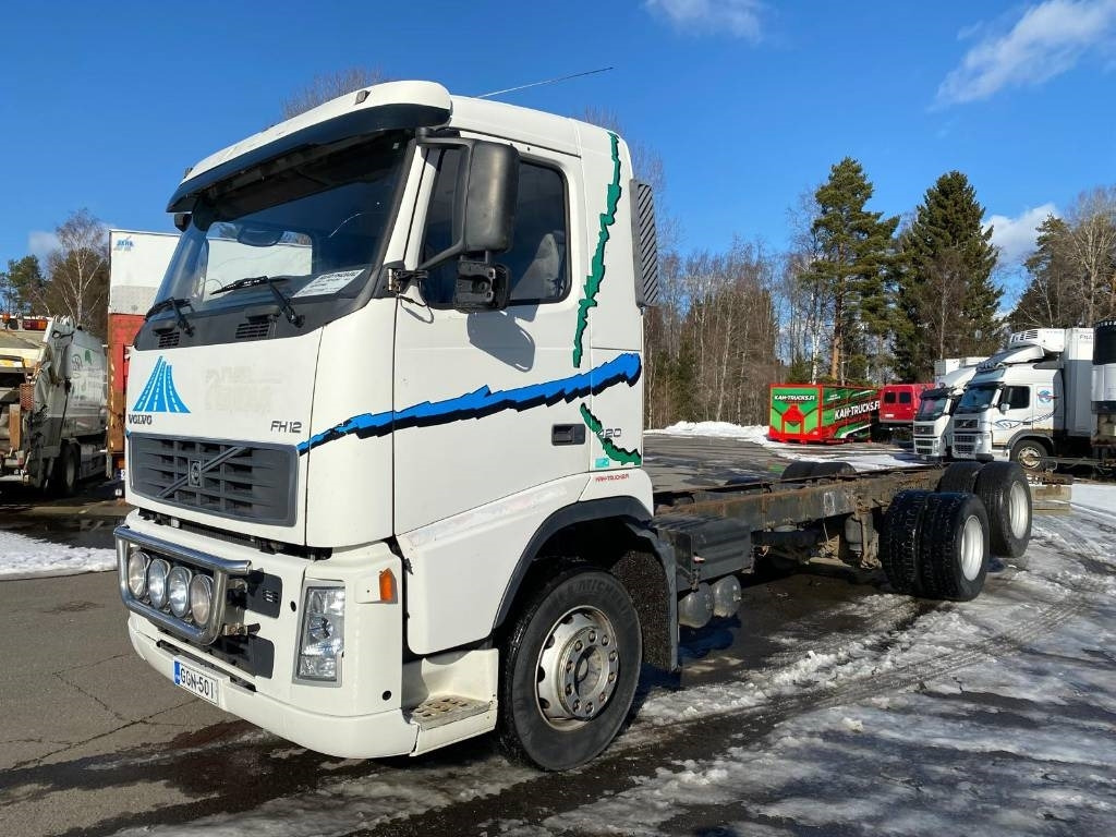 Volvo FH 12 - Cab chassis truck: picture 1 Volvo FH 12 - Cab chassis truck: picture 1