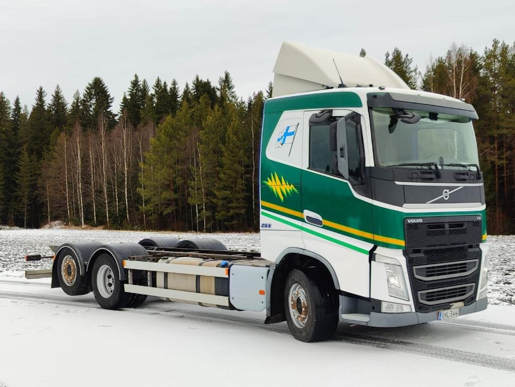 Volvo FH 13 - Cab chassis truck: picture 2 Volvo FH 13 - Cab chassis truck: picture 2