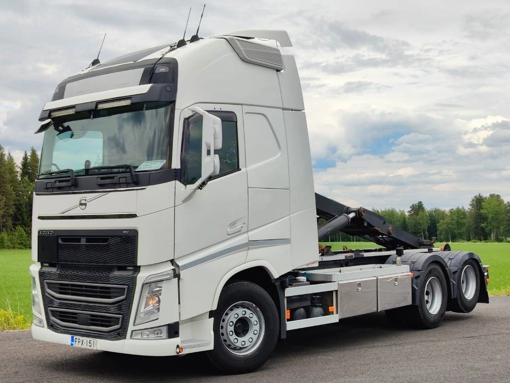 Volvo FH 540 - Hook lift truck: picture 1 Volvo FH 540 - Hook lift truck: picture 1