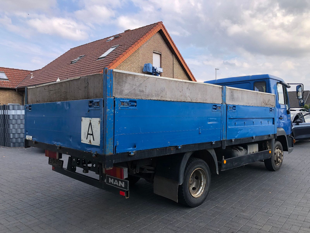 MAN LE 140 C Klima, Tempomat, TÜV 11-2025 - Open body delivery van: picture 4 MAN LE 140 C Klima, Tempomat, TÜV 11-2025 - Open body delivery van: picture 4