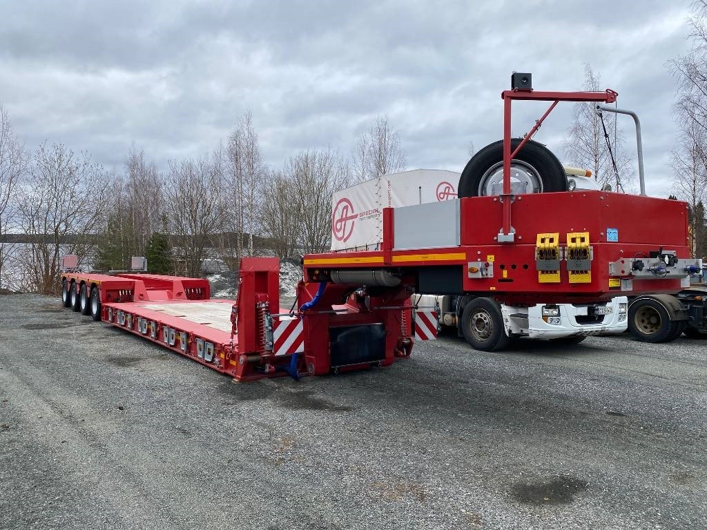 Faymonville Megamax - Low loader semi-trailer: picture 3 Faymonville Megamax - Low loader semi-trailer: picture 3