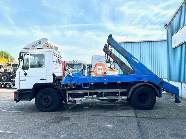 MAN F 18.232 (6 CILINDER) M90 WITH TELESCOPIC CONTAINER SYSTEM (8 GEARS MANUAL GEARBOX / EURO 1 (MECHANICAL PUMP AND INJECTORS)) - Skip loader truck: picture 5 MAN F 18.232 (6 CILINDER) M90 WITH TELESCOPIC CONTAINER SYSTEM (8 GEARS MANUAL GEARBOX / EURO 1 (MECHANICAL PUMP AND INJECTORS)) - Skip loader truck: picture 5