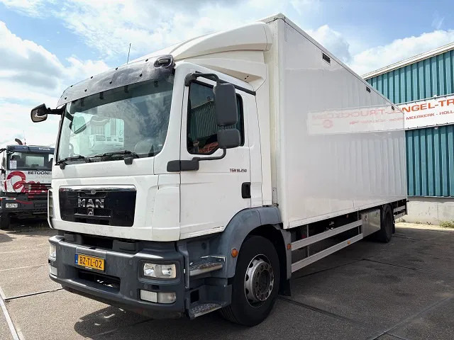 MAN TGM 18.250 BL WITH PLYWOOD CLOSED BOX AND LOADING PLATFORM (EURO 5 / AS-TRONIC / AIRCONDITIONING / COMPLETE SPOILERSET / ENGINE - Box truck: picture 1 MAN TGM 18.250 BL WITH PLYWOOD CLOSED BOX AND LOADING PLATFORM (EURO 5 / AS-TRONIC / AIRCONDITIONING / COMPLETE SPOILERSET / ENGINE - Box truck: picture 1