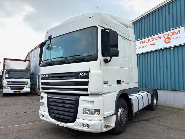 DAF XF 105.460 ATE SPACECAB 4x2 ONLY 835.500 KM (ZF-MANUAL GEARBOX / ZF-INTARDER / AIRCONDITIONING / EURO 5) - Tractor unit: picture 1 DAF XF 105.460 ATE SPACECAB 4x2 ONLY 835.500 KM (ZF-MANUAL GEARBOX / ZF-INTARDER / AIRCONDITIONING / EURO 5) - Tractor unit: picture 1