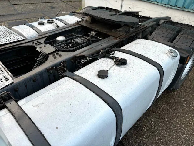 DAF XF 105.460 SPACECAB (ZF MANUAL GEARBOX / MX-BRAKE / 870+430 LITER TANK / EURO 5 EEV / AIRCONDITIONING / FRIDGE) leasing DAF XF 105.460 SPACECAB (ZF MANUAL GEARBOX / MX-BRAKE / 870+430 LITER TANK / EURO 5 EEV / AIRCONDITIONING / FRIDGE): picture 10