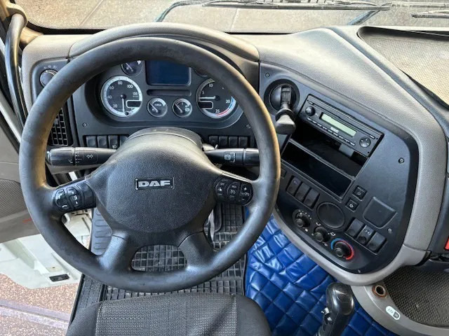 DAF XF 105.460 SPACECAB (ZF MANUAL GEARBOX / MX-BRAKE / 870+430 LITER TANK / EURO 5 EEV / AIRCONDITIONING / FRIDGE) leasing DAF XF 105.460 SPACECAB (ZF MANUAL GEARBOX / MX-BRAKE / 870+430 LITER TANK / EURO 5 EEV / AIRCONDITIONING / FRIDGE): picture 6