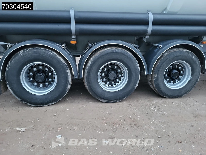 Tanker semi-trailer Benalu Benalu 60M3 3 axles TUV 02/26 60m3: picture 15