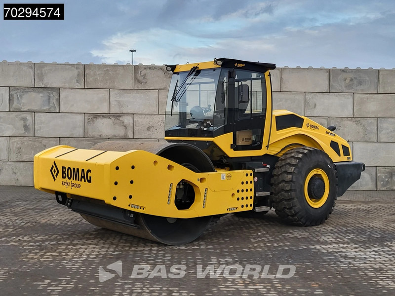 Bomag BW226 D-5 CL Cummins Engine - Roller: picture 2 Bomag BW226 D-5 CL Cummins Engine - Roller: picture 2