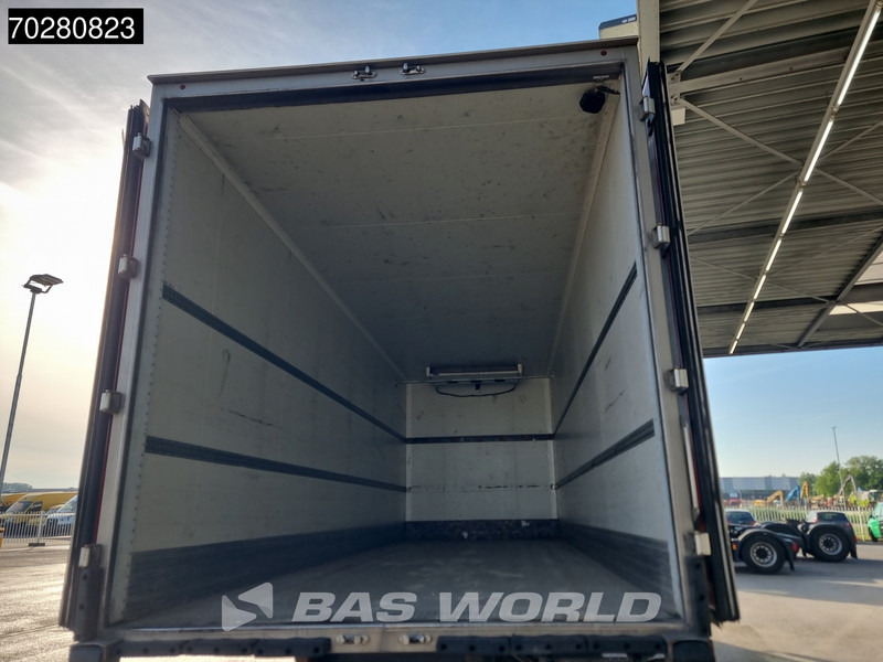 DAF LF 250 4X2 Manual ACC Carrier Xarios 600 cooler Euro 6 - Refrigerator truck: picture 3 DAF LF 250 4X2 Manual ACC Carrier Xarios 600 cooler Euro 6 - Refrigerator truck: picture 3