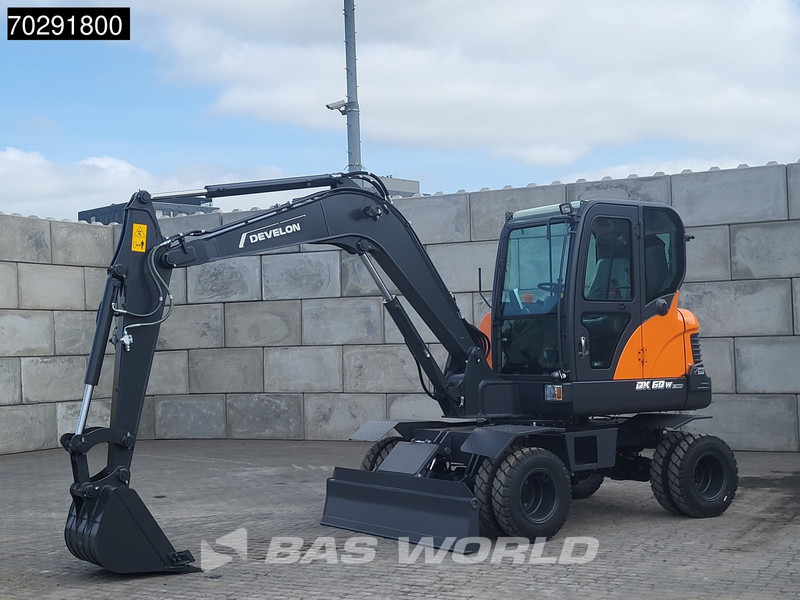 Develon DX60 WN ECO-1 A/C - Wheel excavator: picture 2 Develon DX60 WN ECO-1 A/C - Wheel excavator: picture 2