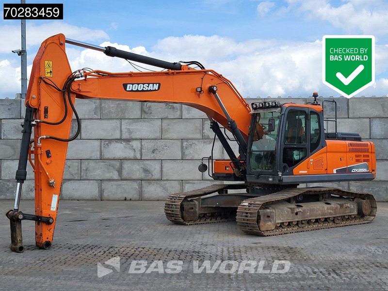Doosan DX255 LC-5 - Crawler excavator: picture 1 Doosan DX255 LC-5 - Crawler excavator: picture 1