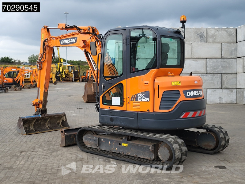 Doosan DX62R-3 3 BUCKETS - A/C - Mini excavator: picture 5 Doosan DX62R-3 3 BUCKETS - A/C - Mini excavator: picture 5